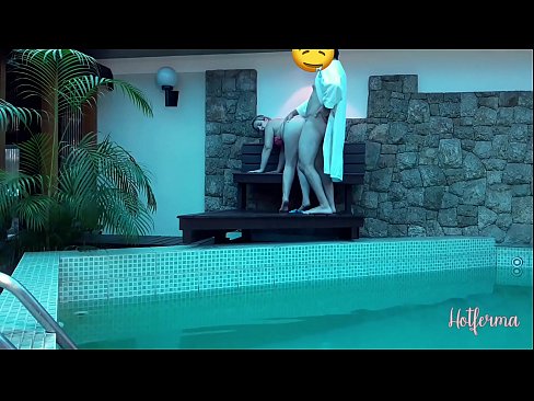 ❤️ Le patron invite la femme de chambre à la piscine, mais n'a pas pu résister à une chaude ❤️❌ Fucking at us fr.befuck-net.ru  ☑